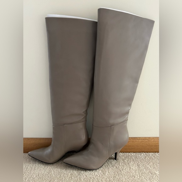 NIB Kendall + Kylie Calla Leather Slouch Boot in Taupe Leather - Size 8 - Picture 2 of 15